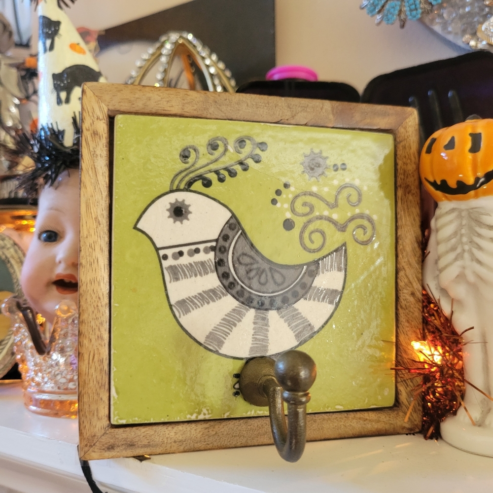 Decorative Bird Tile Wall Hook ~ Boho ~ Cottage ~ Woodsy ~ GUC ~ World Market